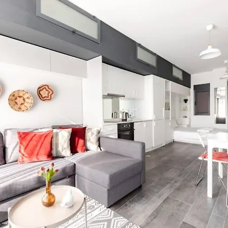 Apartment Beautiful W Stunning Views Patio! #371 Istanbul